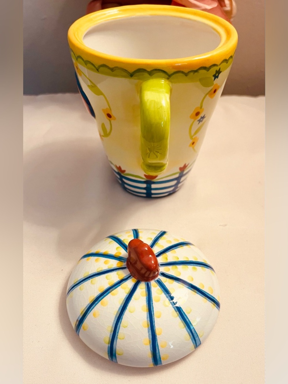Kimberly Hodges Vintage Colorful “ENJOY” Hand-Painted Ceramic Lidded Mug. - Picture 3 of 7